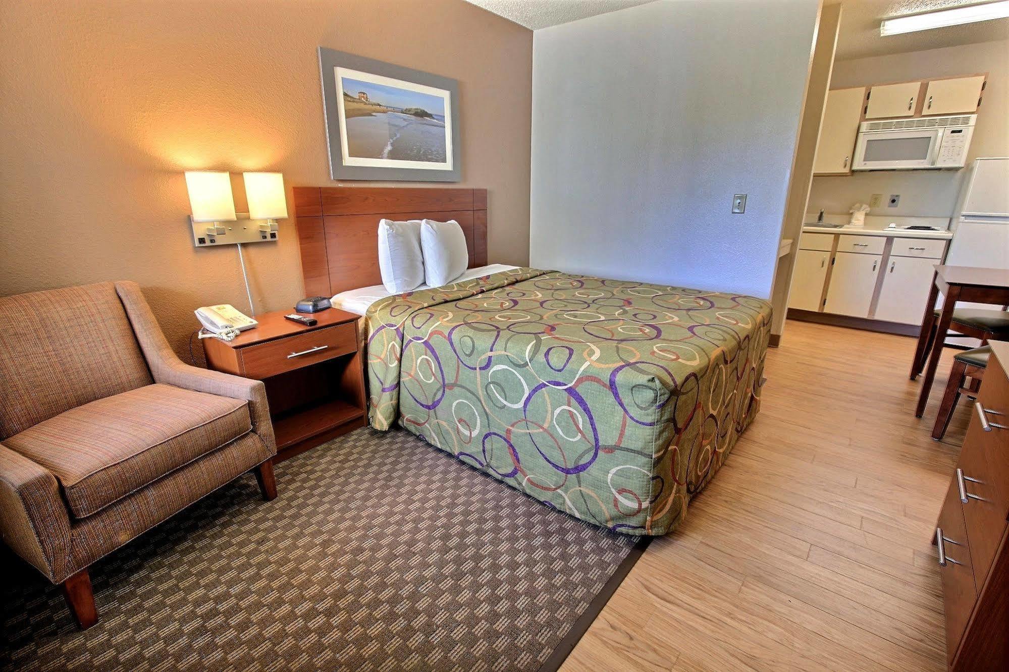 Intown Suites Extended Stay Chesapeake Va - I-64 Crossways Blvd Exteriér fotografie